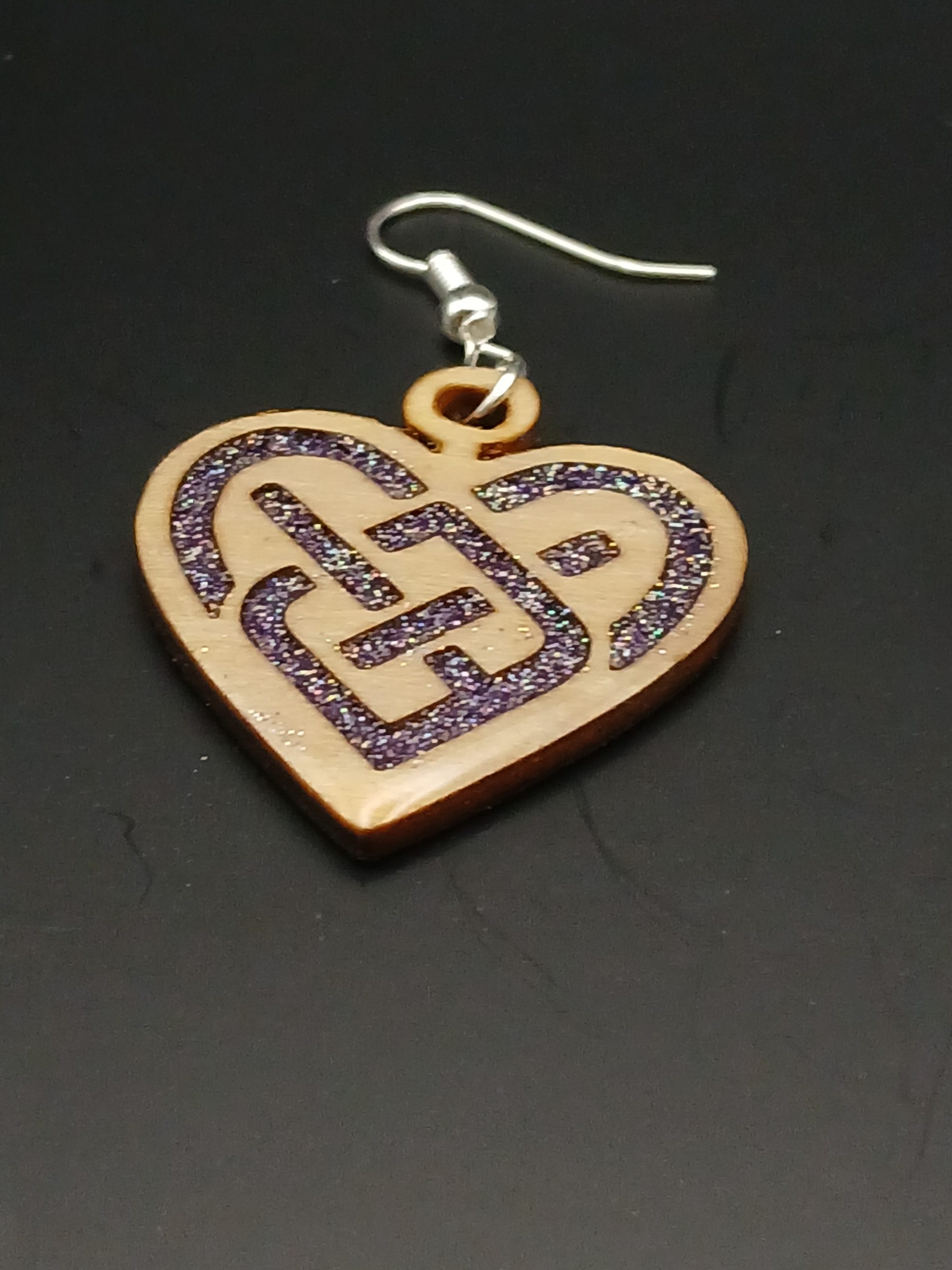 Boucle d oreille coeur violet